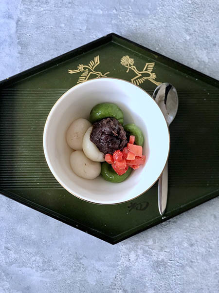 ほんのり甘味ひろがる、練乳入り白玉スイーツ。